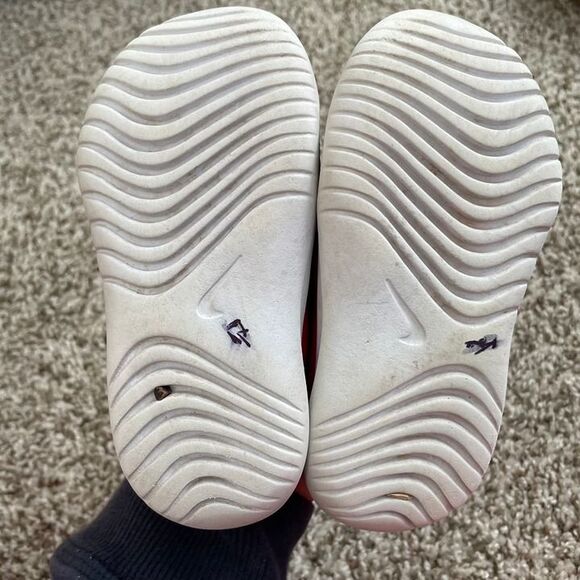 Size 8 / Toddler Boy Nike Flex Runner Sneakers - Picture 6 of 6